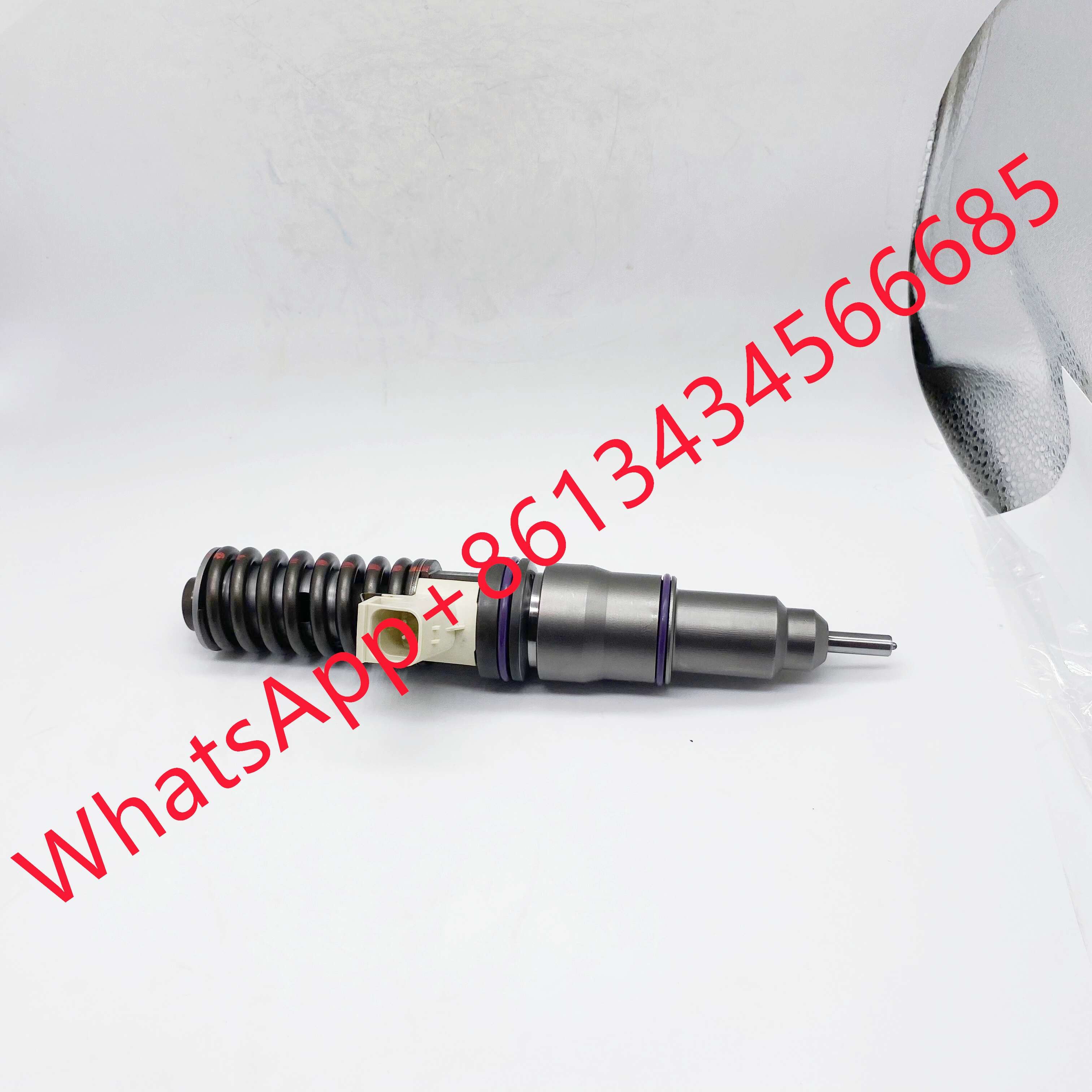 Top Quality 21977918 22254568 74 22 254 568 7422254568 BEBE4P02001 BEBE4P03001 Diesel Fuel Injector
