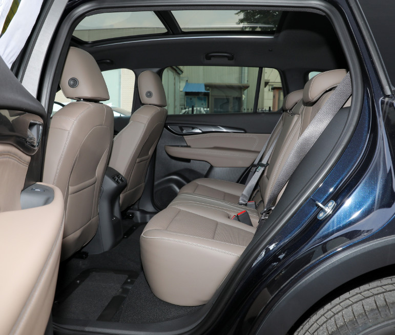 Buick Envision Plus 652T Four-Wheel Drive Luxury 2.0T 237HP 5 Seats SUV