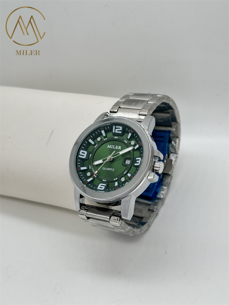 Exquisite Design Waterproof Quartz Wristwatch Clolors Available for Women