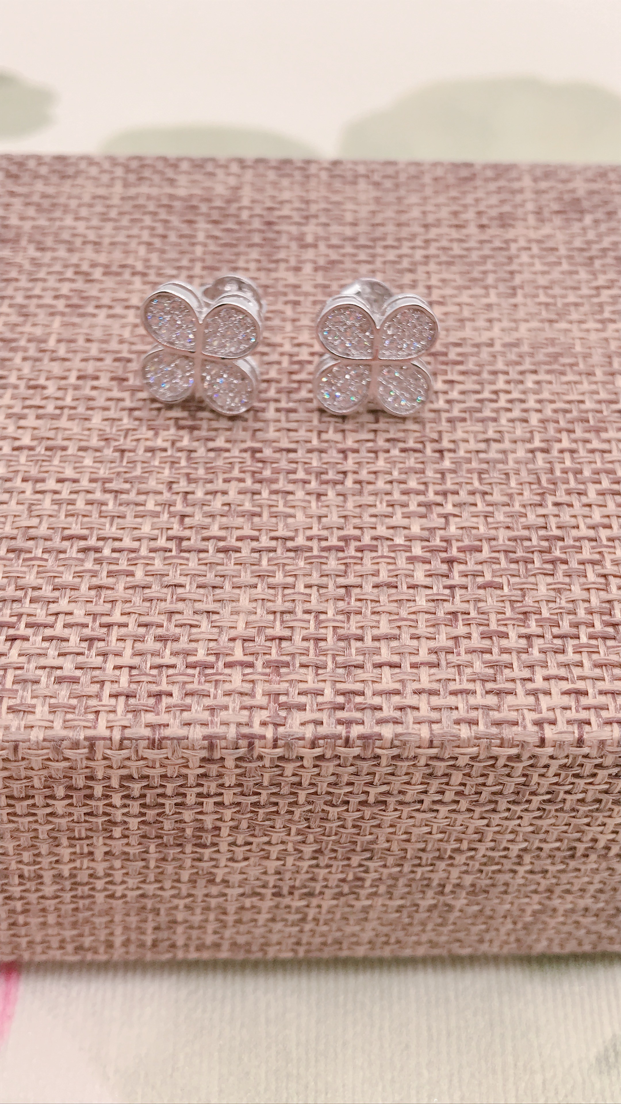 New Arrival Cute Brass Jewelry Earring Party Gift Fashion Crystal Four Leaf Clover Stud Earrings For Women