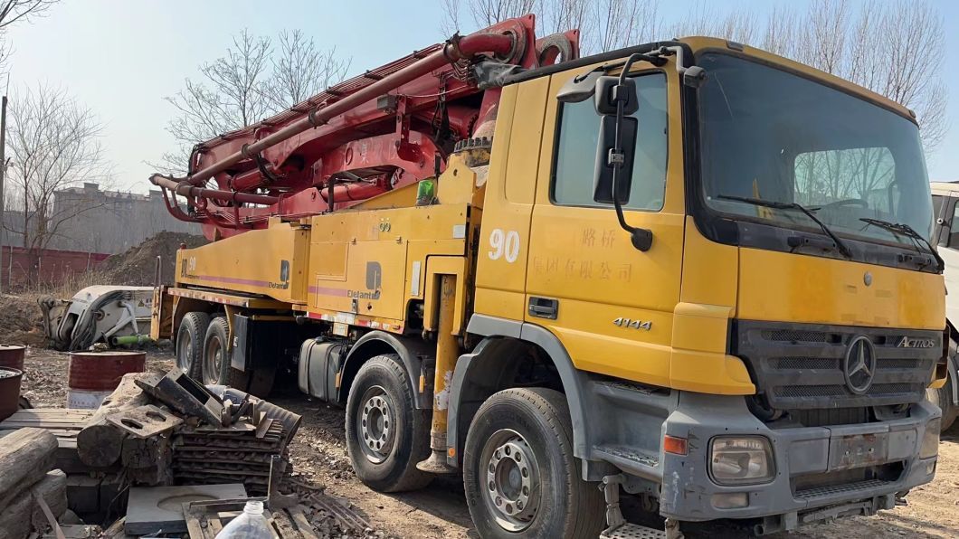 Special Offer 2006 Putzmeister 46m Concrete Pump Used Mobile Hydraulic Pump Sale in Cheap Price