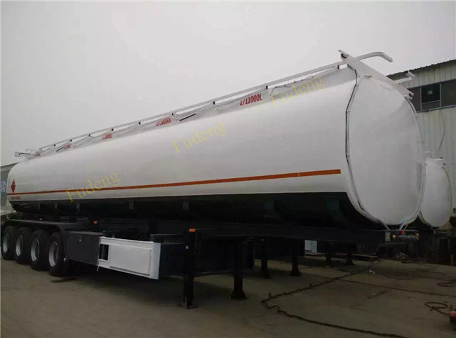 Fudeng 60000L Fuel Tank Semi Trailer 4 Axles 6 Compartments For Fuel Delivery