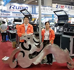 CNC Stainless Steel Bending Machine for Advertising Signs Tianjin Ejon W40 400mm Width
