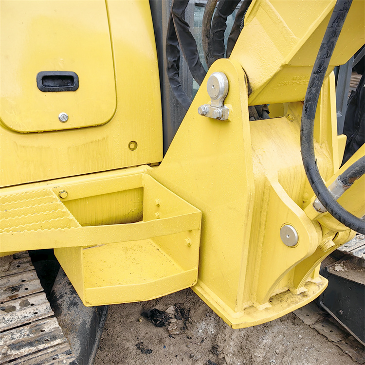 5 Ton Mini Komatsu Digger PC56 Excavator Original Hydraulic Cylinder and Cummins Engine