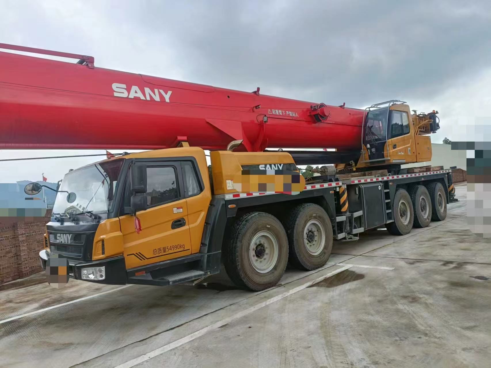Hydraulic Straight Arm Mobile Truck Crane 130 Tons Max Working Height 45.5 Meters Direct Source 2023 Year Production