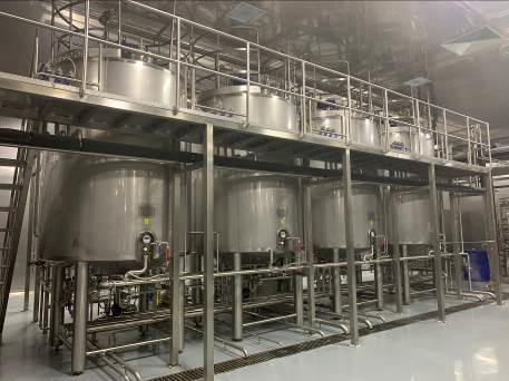 Automatic Fruit Juice Production Line 500 - 1000L/H Beverage Filling Machine