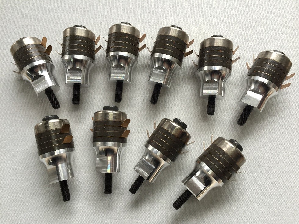 Superficial Processing 35khz Ultrasonic Converter PZT4 With Connect Screw M8*1
