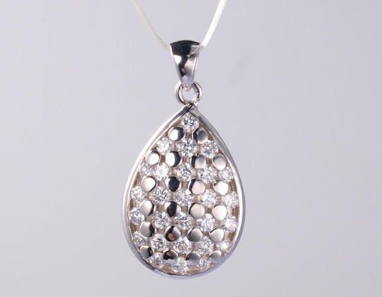 Hollow Geometric 925 Sterling Silver Cross Pendant For Women 925 Silver CZ Pendant Add A Touch Of Luxury To Your Jewelry Collection 925 Silver CZ