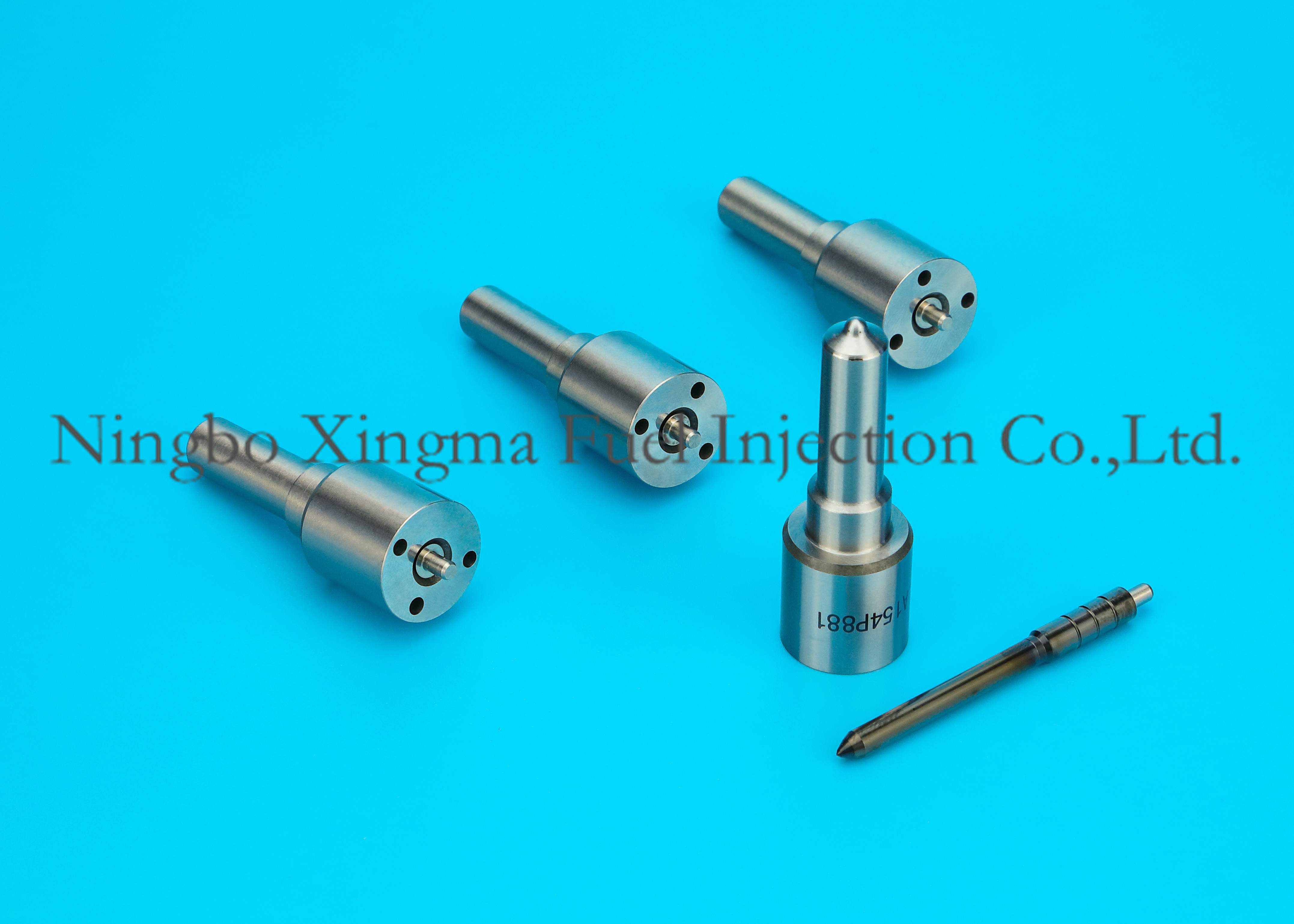 High Precision Denso Diesel Engine Injector Nozzles Black Color Needle DLLA154P881 , 0950006290