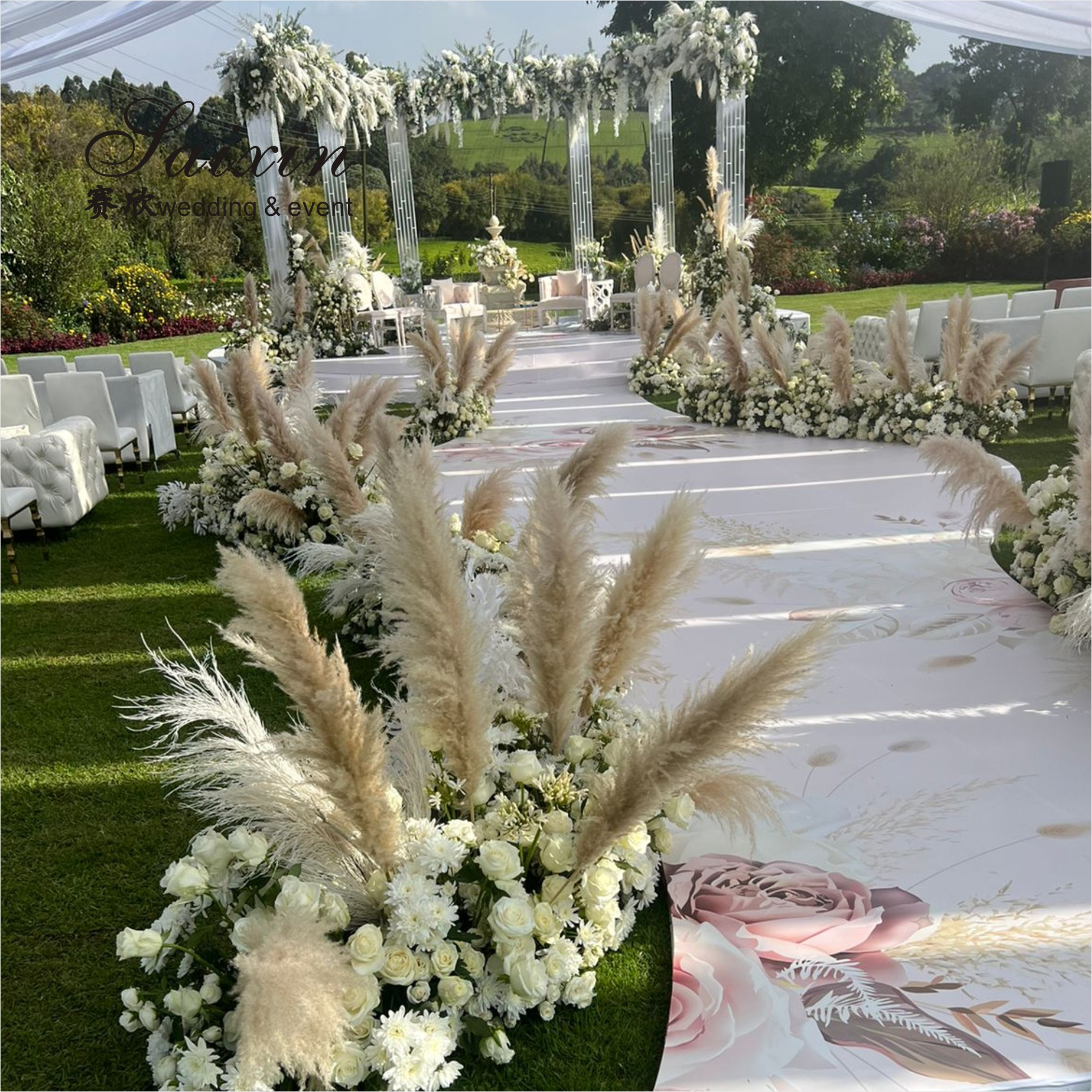 Wholesale Large fluffy Pampas grass bouquet Artificial flowers for wedding decoration