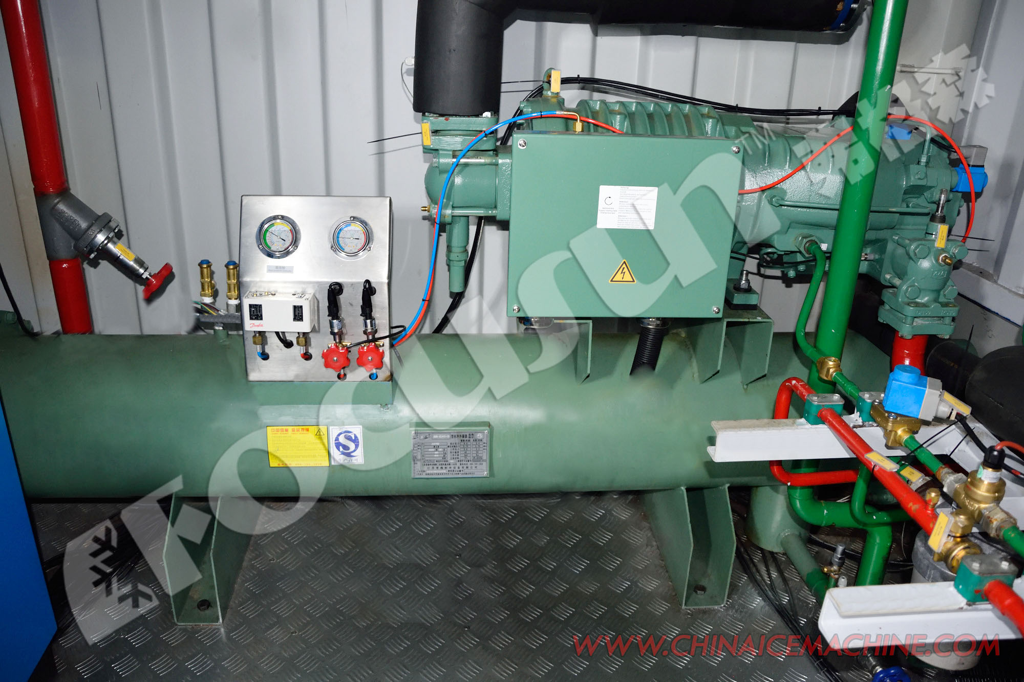 2024 Supply Four Season Snowflake Making Machine with Condition and R404a Refrigerant