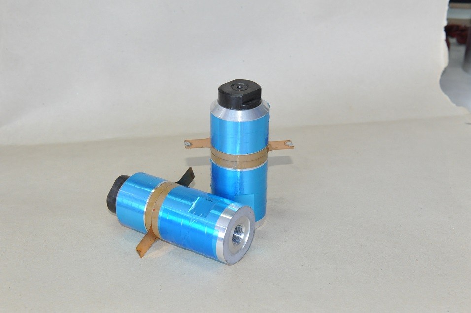 Welding System 20 Khz Ultrasonic Transducer , Frequency High Power Transducer Ultrasound