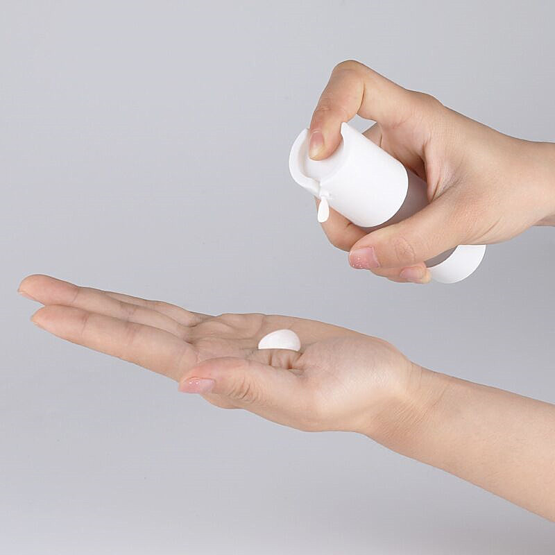15ml 30 50 ml frosted surface white plastic airless cream lotion cosmetic oil pump bottle