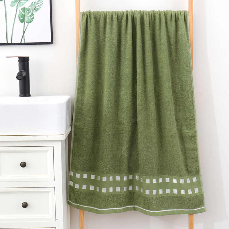 Cross-Border Distribution of Household Adult Shower Towels with Customized Designs
