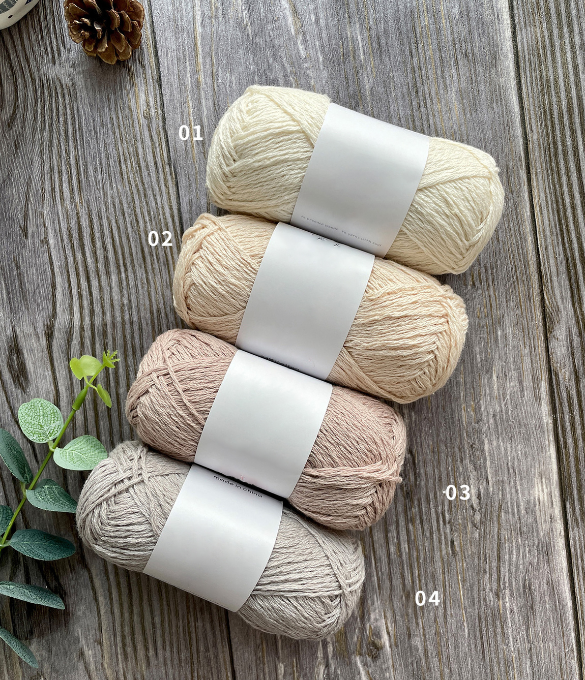 Practical Breathable Bamboo Cotton Blend Yarn , Lightweight Tape Yarn Crochet