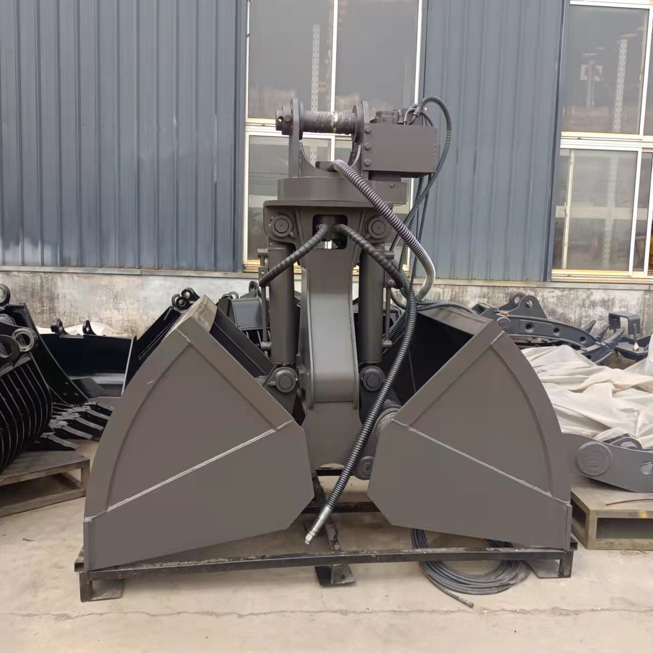 Construction Excavator Rock Bucket Crane Clamshell Bucket Q345B Q690B MN 0.5 -1.5M3