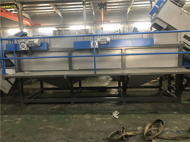 HDPE Waste Film Recycling Line Agricultural 3000kg/H LDPE Machine