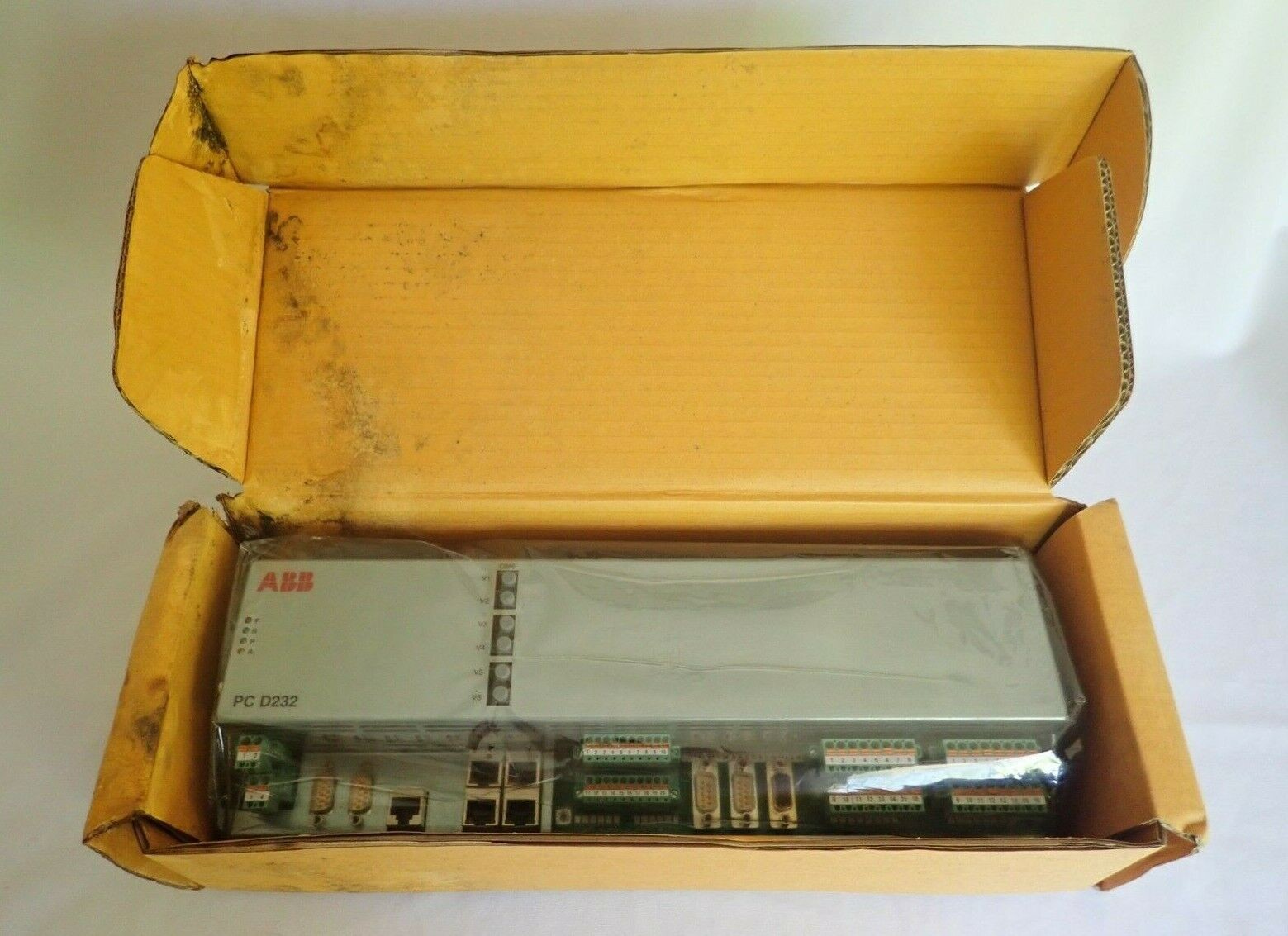 3BHE022293R0101 PC D232 Communications I/O Module,new original, -10 to +10 VDC high level voltage.