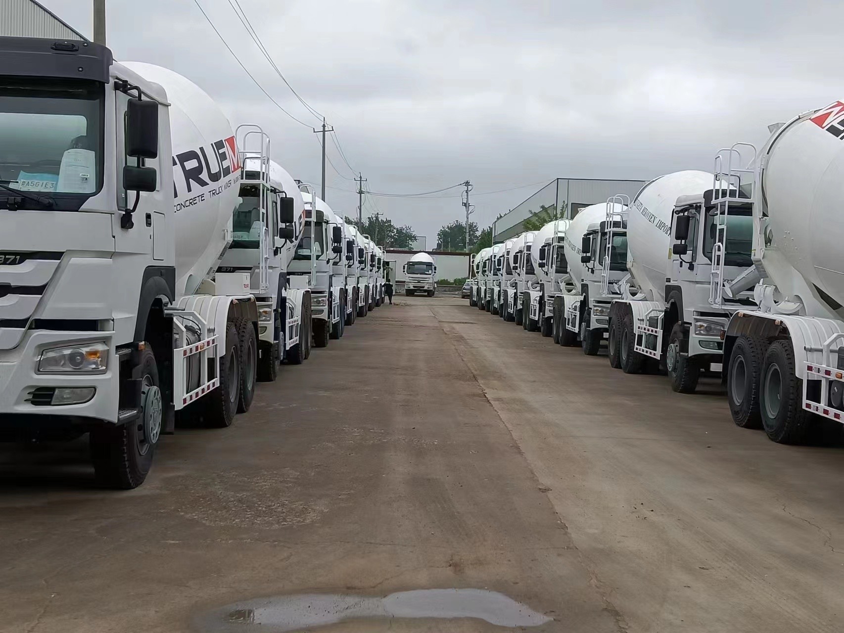 3-12 Cubic Meters Concrete Truck Mixer Drum Concrete Mixing Tank Cement Transport