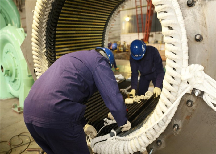 Hydro Powered Tubular Water Turbine