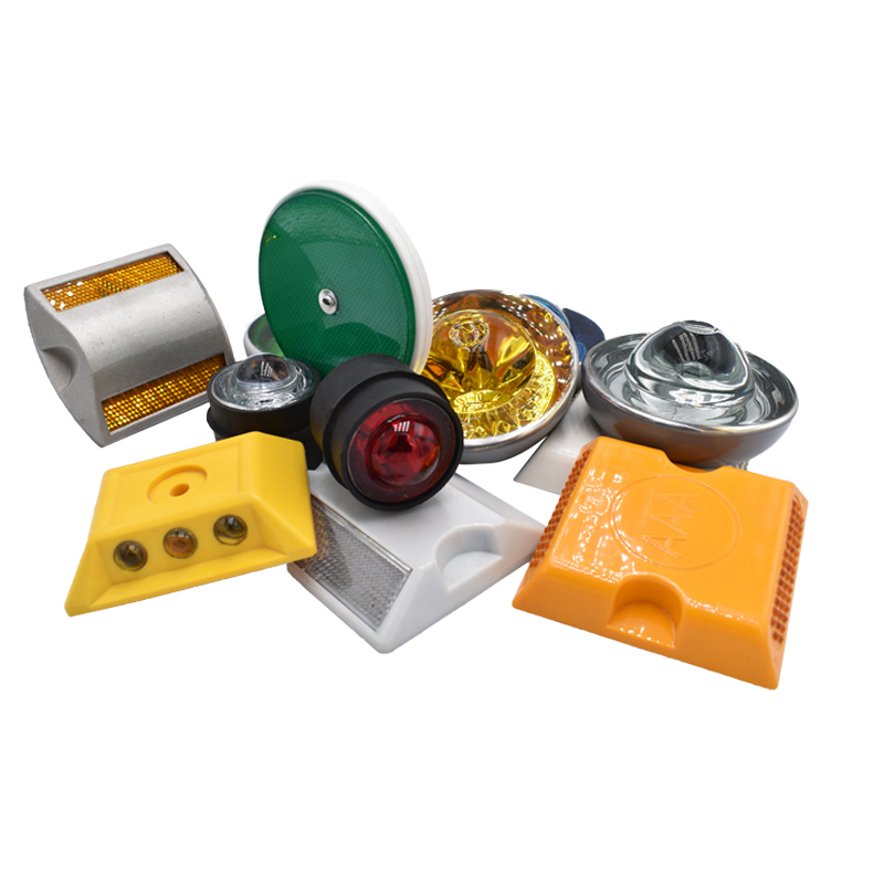 PE Plastic Water Barrier For Roadway Safety And Traffic Management Equipment