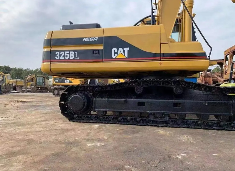 Original Brand Used CAT 325B Excavators 25 Ton Medium Constructionn Secondhand Digger
