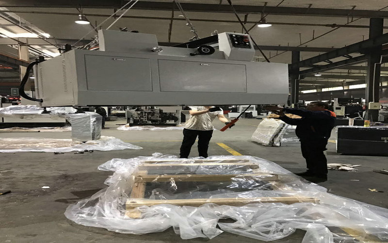 ZK-900 Rigid Box Wrapping Machine 380 V 50 HZ Big Box Maker For Setup Box
