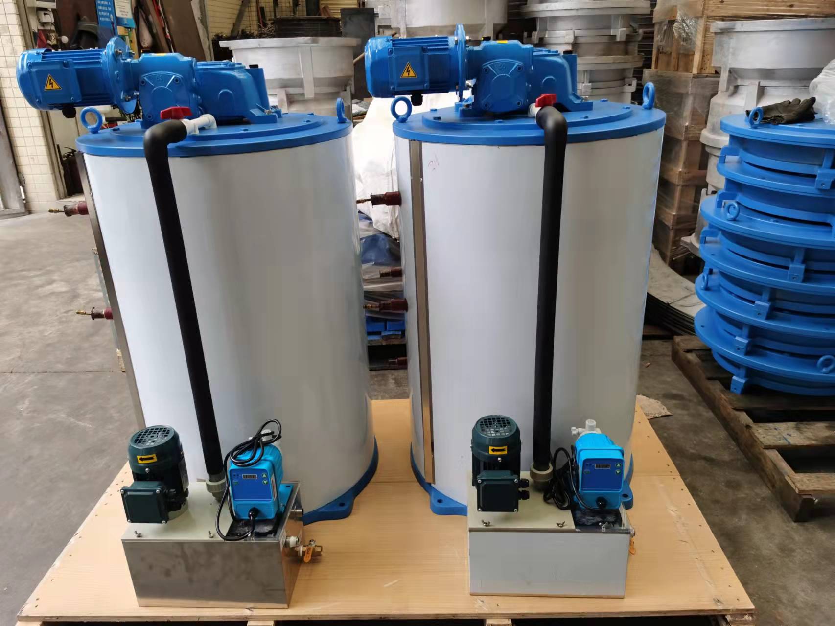 Fishery Commercial Ice Making Equipment With Uniform Ice Thickness 160 Kg