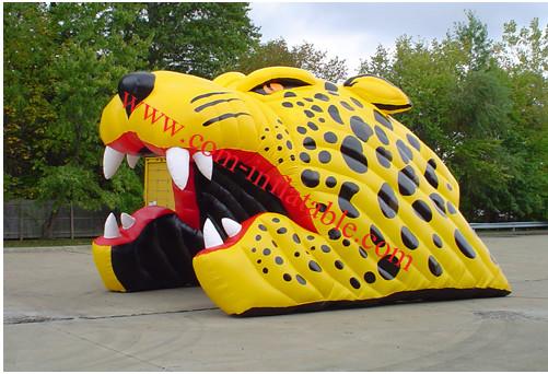 Yellow inflatable tiger american football football helmet tunnel inflatable