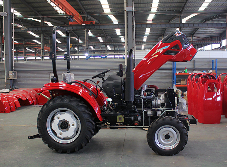 2700 KG Farm Tractor Compact Mini Garden Tractors For Small Scale Farming