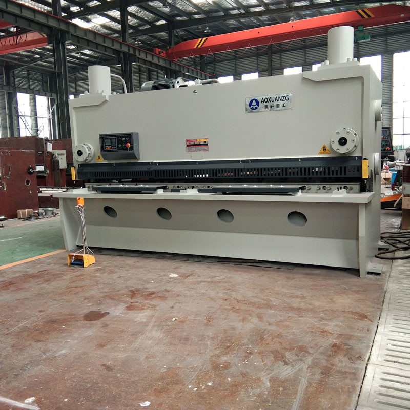11 Kw Sheet Hydraulic Guillotine Shearing Machine 10*3200MM With E21s