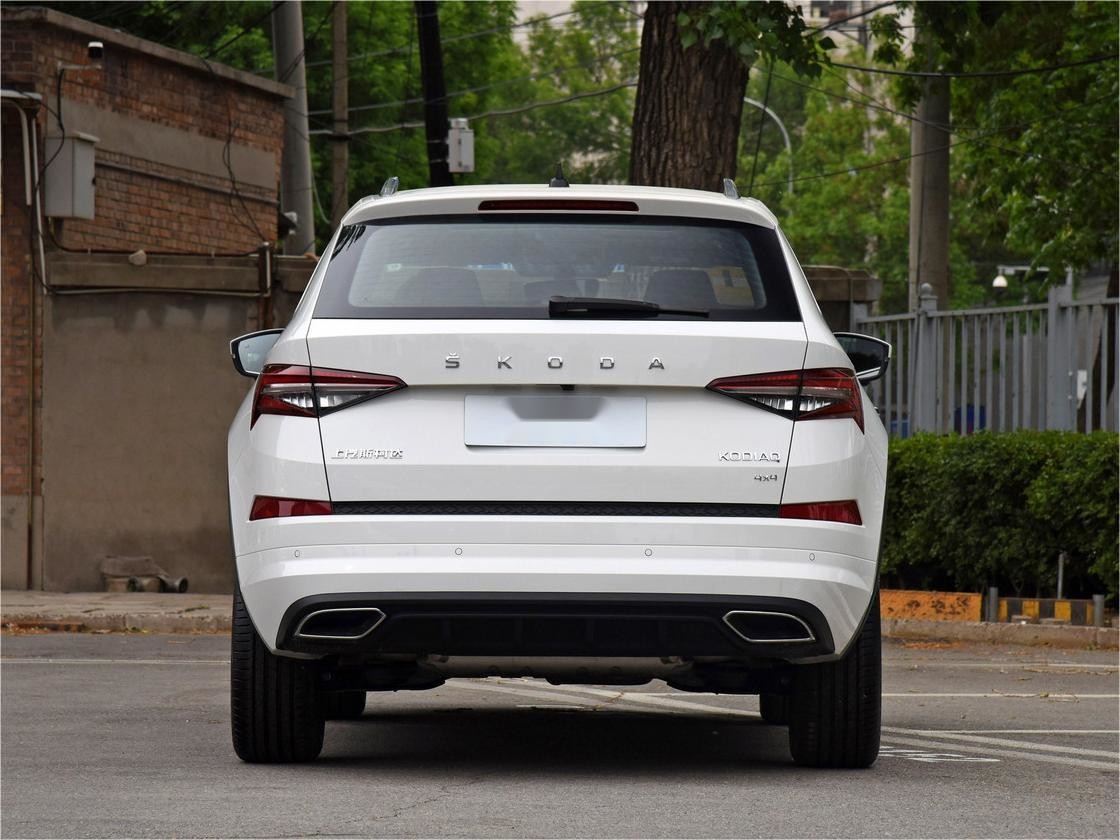 Skoda Kodiaq TSI380 7seat 4WD TOP Version gasoline car mobile phone wireless charging panoramic image