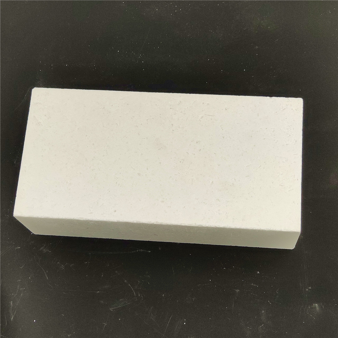 Corundum Mullite Brick for Petrochemical Industries and Ammonia Production Facilities