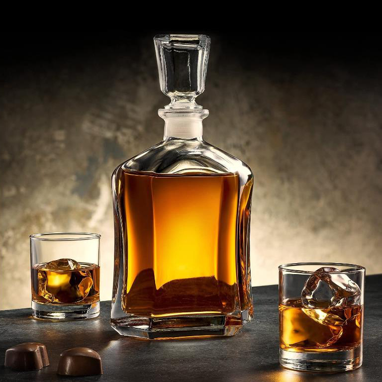 Collar Material Glass Square Bottle for Beverage Vodka Whisky Rum Tequila 23.75 oz