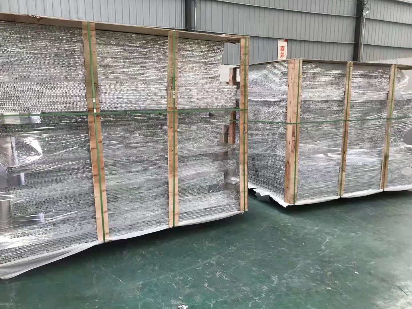 Fireproof 4-15mm Honeycomb Ceiling Panels Corrugated Aluminum Composite Panel
