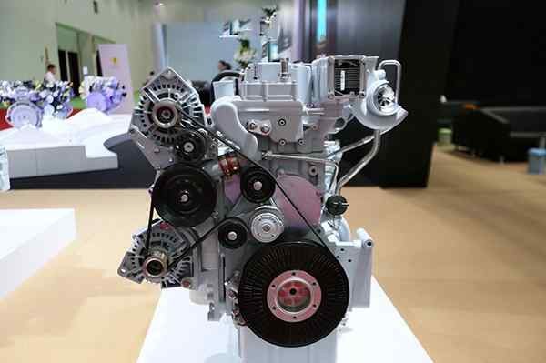 Reliable Bus Spare Parts Yutong Bus ZK6119H Weichai Engine WP7.300E40 High Precision