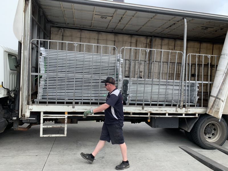 Heavy Duty Cattle Panel - 6 Bar Cattle Rail 1.8m High Locking Pins. ". Victoria "