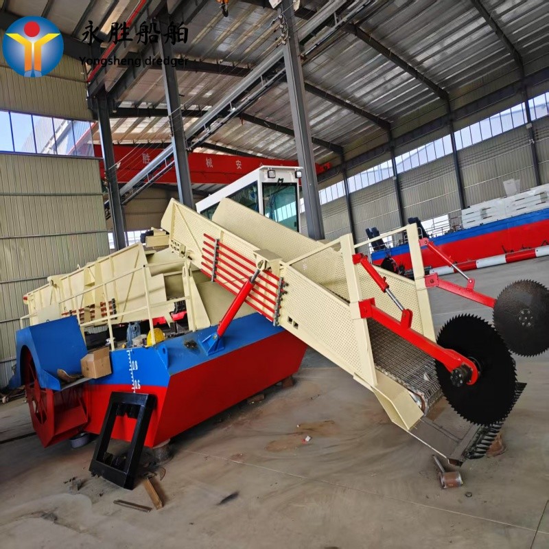 Aquatic Plant Harvester With Full Automatic System