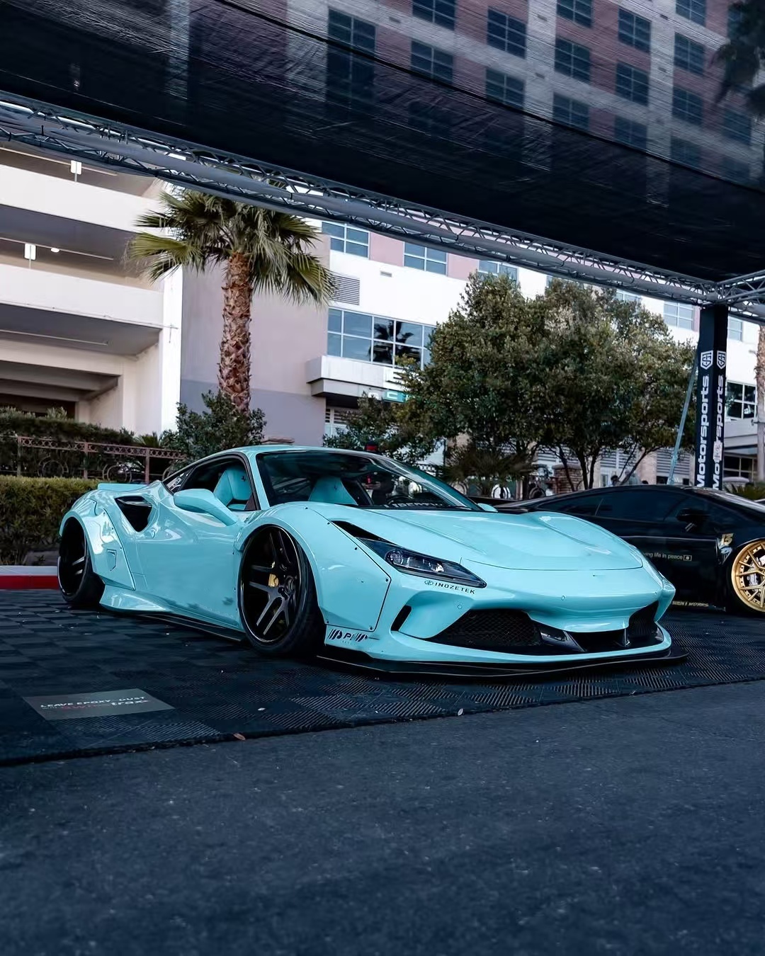F8 Ferrari Auto Body Kit LB Style Blue Carbon Fiber Spoiler Lip Wide Body Kit Wheel Arch