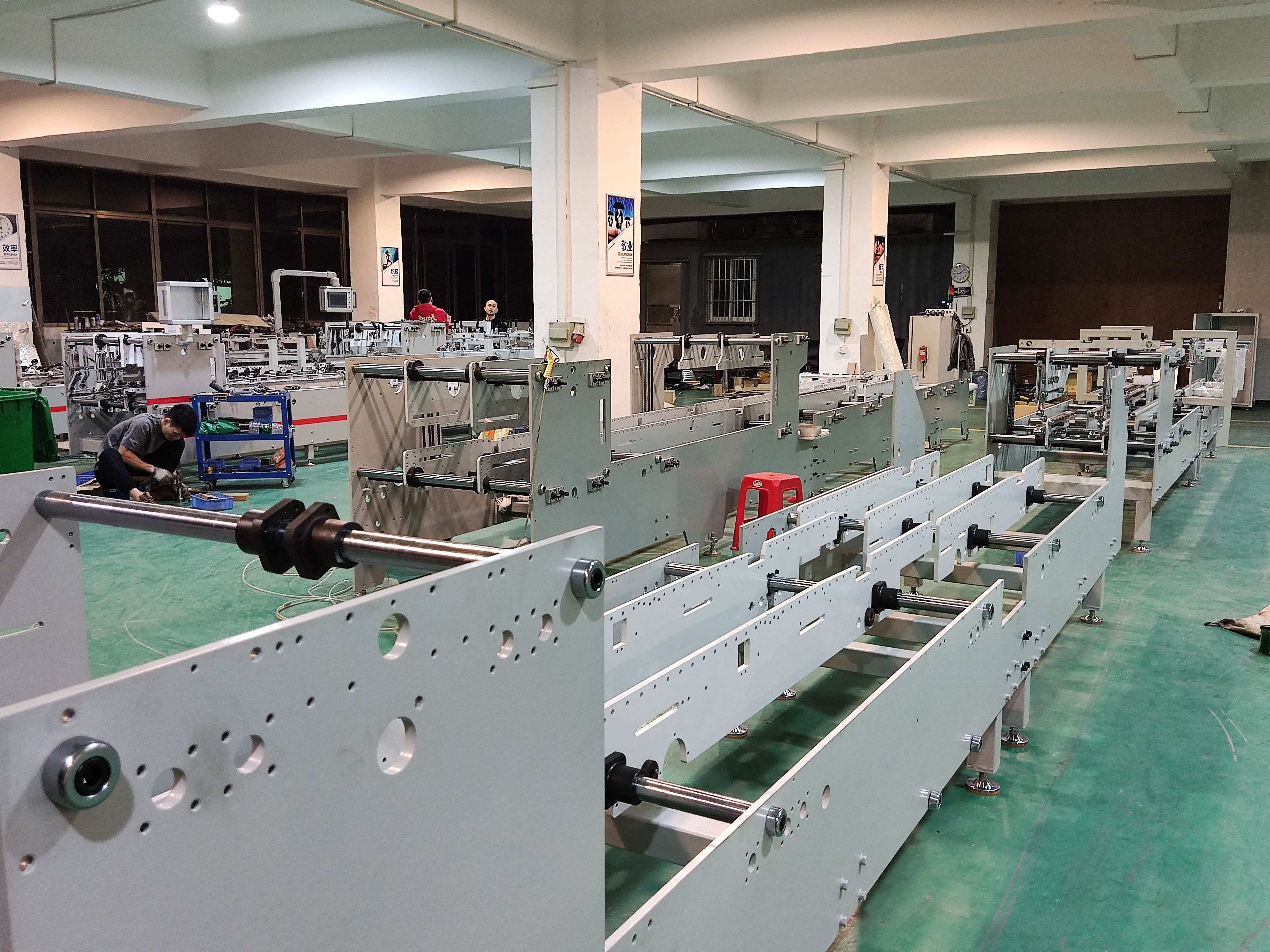 Maximum Paper Width 2 800mm Bottom Folding Box Folder Gluer with Flexo-Printing