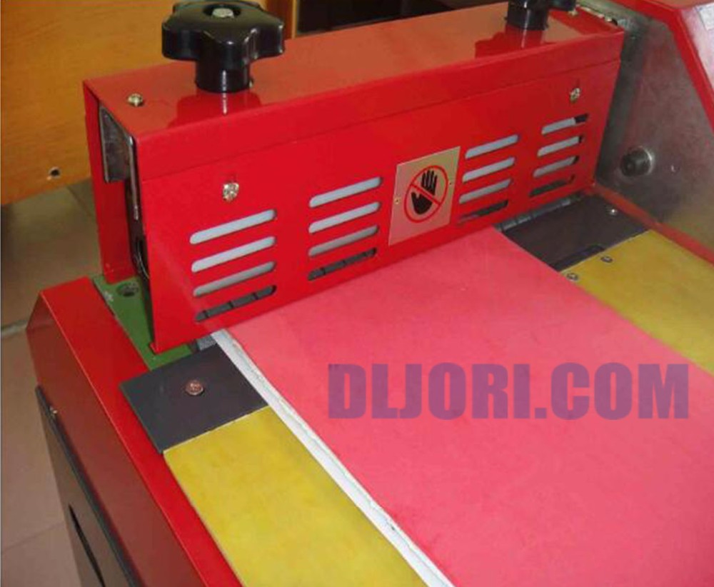 53cm Red Glue Coating Machine For Labeling / Leaflet Attachment