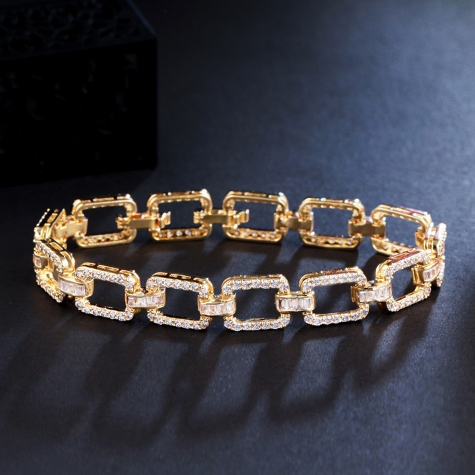 Charm Classic AAA Cubic Zircon Squarel Bracelets For Woman Elegance Bracelet Wedding Party Birthday Gift