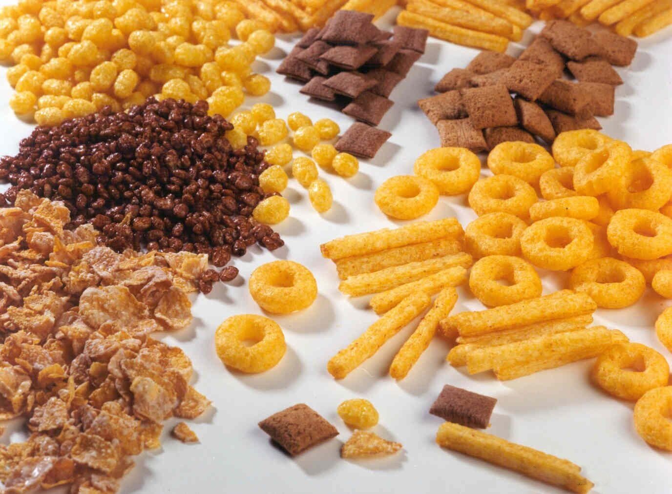 Customized Color Painting Sticker Food Production Machines for Customized Production Demands