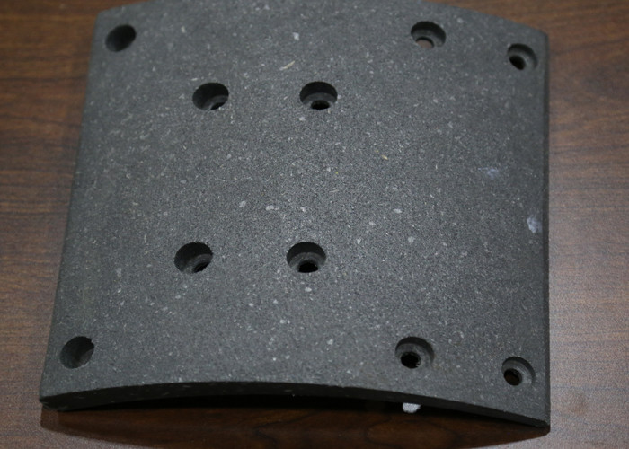 Auto Spare Parts Drum Brake Linings Thermaplastic and Carton Packaging