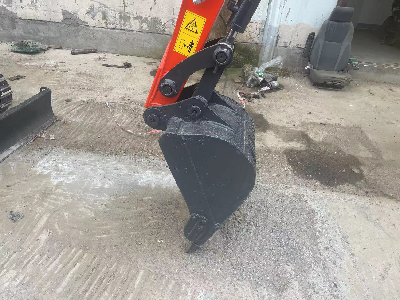 Used mini digger Kubota40 Japan origin cheap price/Second hand hydraulic crawler Excavator Kubota40 High quality
