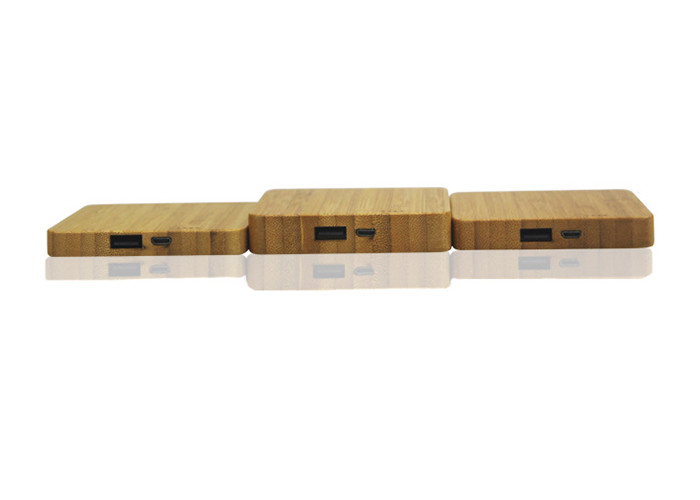 Square Shaped Carved Wood Power Bank 5200 Milliampere 3 Years Warranty