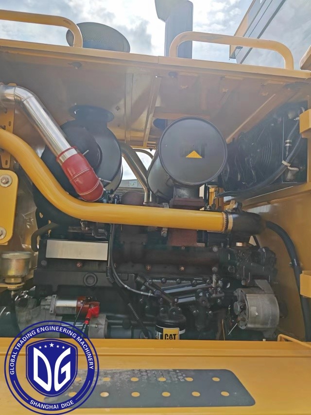 140k Caterpillar Used Grader Powerful Hydraulic Machine