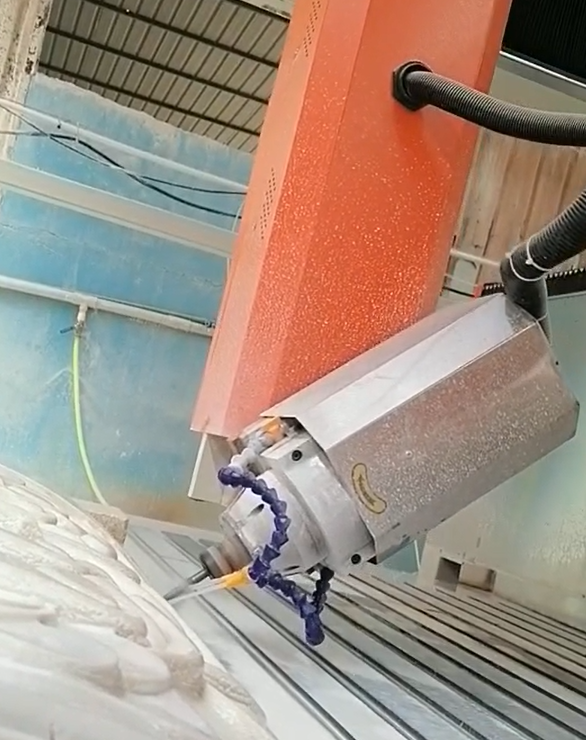 Single Head Swing Head CNC Milling Machine For Arc Curved Surface