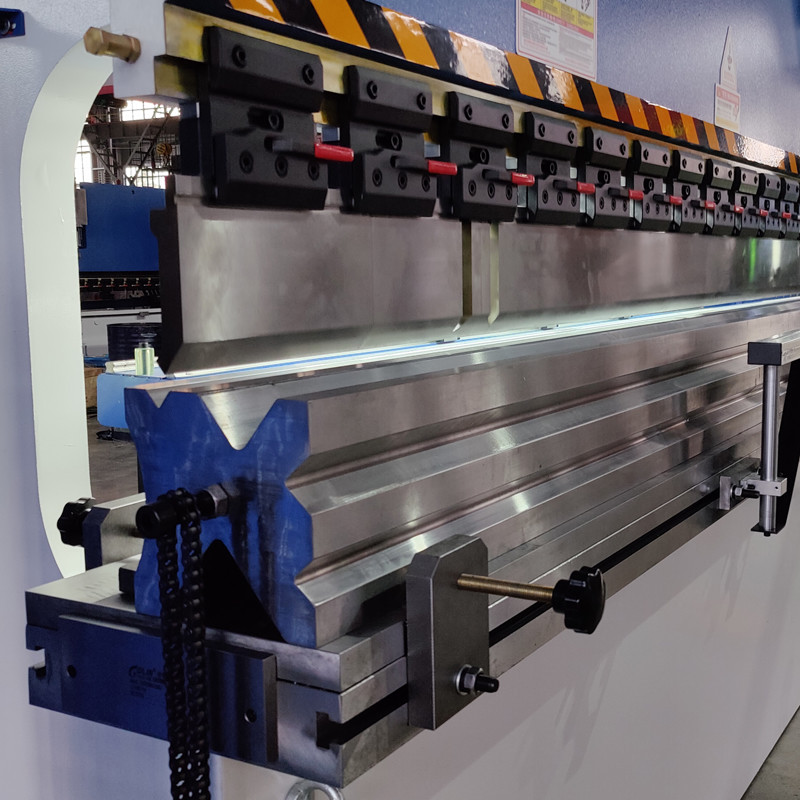 Hydraulic Torsion Bar Press Brake CNC Bending Machine 300T 3200 E21 Controller Sheet Bender