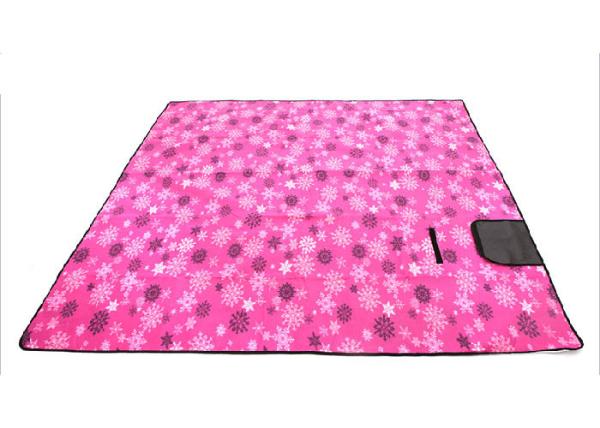Family Outdoor Picnic Accessories Padded Fleece Picnic Blanket With Waterproof